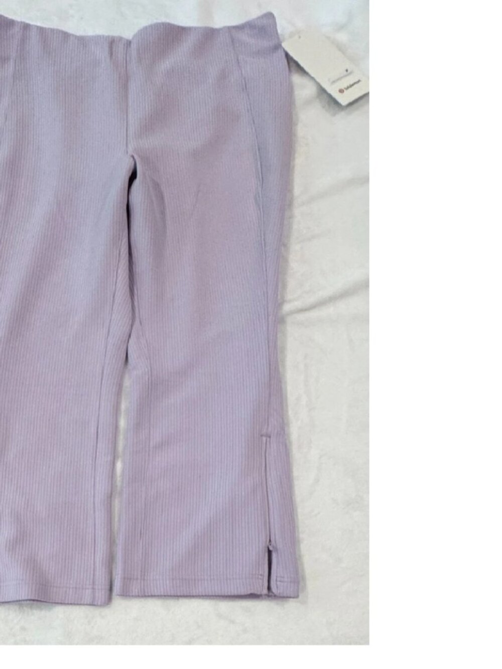 Lululemon Ribbed Softstreme Zip-Leg HR Crop 25" Womens Sz 14 in Lilac Ether